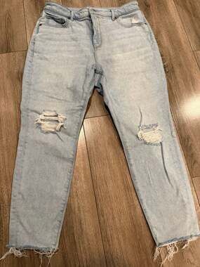 Loft Curvy High Waist Skinny Ankle Ripped Jeans Size 10
